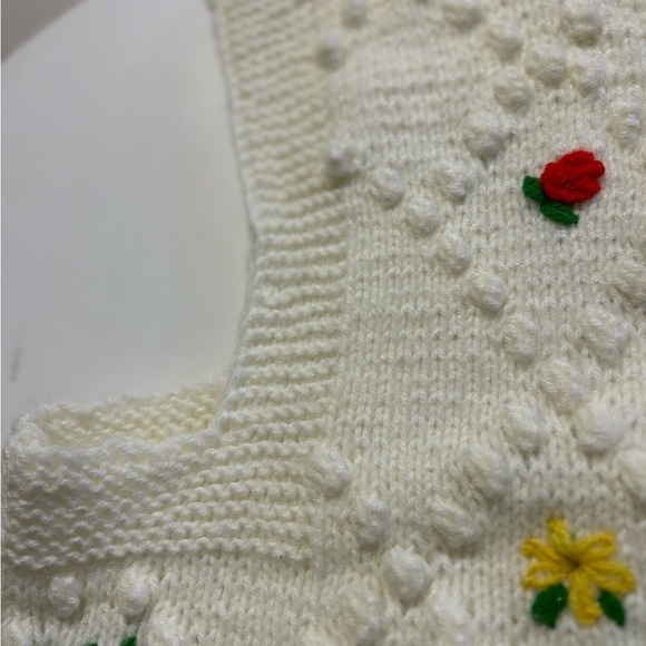 Embroidered Knit Vest with Floral Accents - Picture 3 of 5
